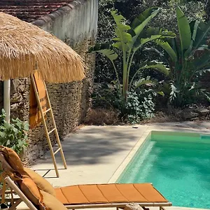 https://lamarantine.fr-provencehotel.com