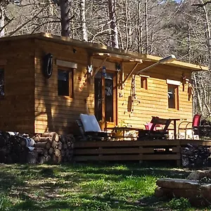 https://chalet-papillon-domaine-de-la-mamounette.hotels-rhonealpes.com